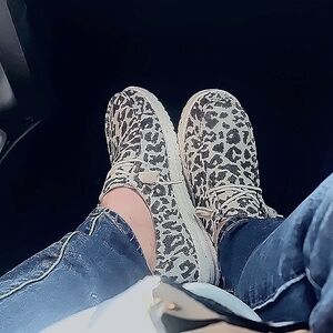 Hey Dude! Size 7 1/2